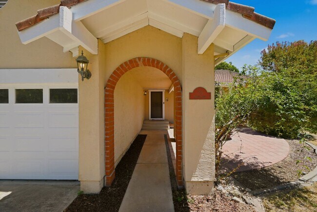 Building Photo - 3-Bedroom, 2-Bath Brown's Valley Home with Separate Owner Suite