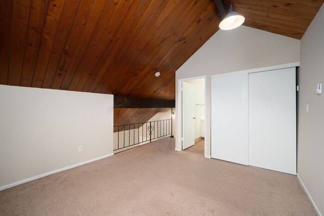 Building Photo - Beautiful 1 bed/ 1 bath ready for you to call home!