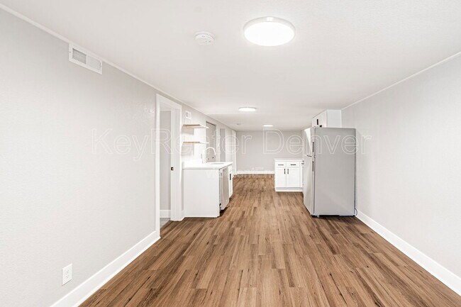 Building Photo - 6636 Depew St