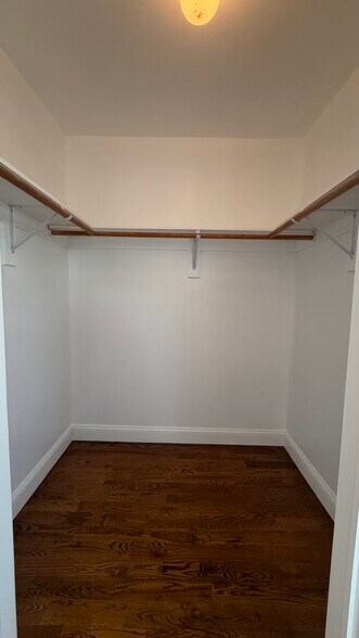 WALK-IN CLOSET - 159 Court St
