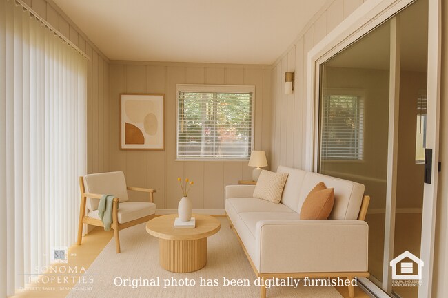 Building Photo - Inviting 1BD/1BA Apartment in Landscaped Sonoma Complex – Close to Everything!