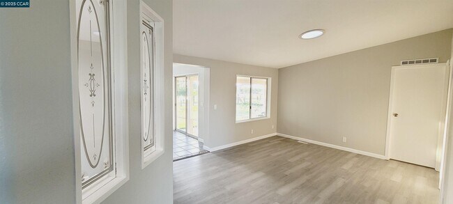 Building Photo - 5750 Sellers Ave