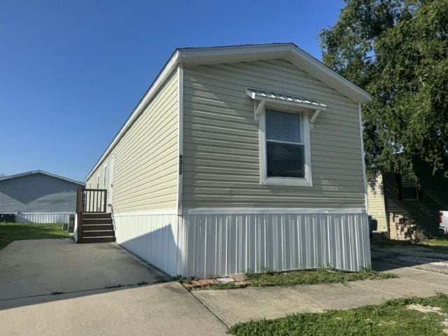 Building Photo - 9311 Sunset Dr