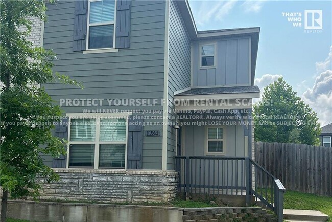 Primary Photo - 1284 N Corsica Dr