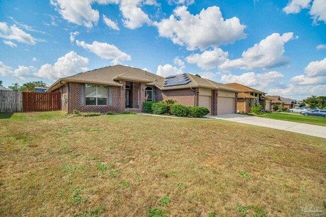 Building Photo - 5202 English Oak Dr