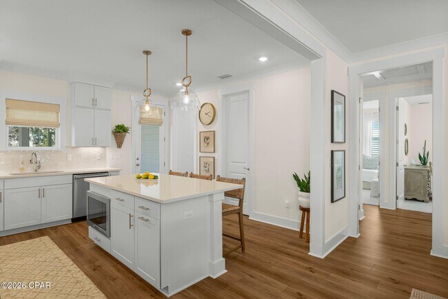 Building Photo - 1663 Rushes Ave