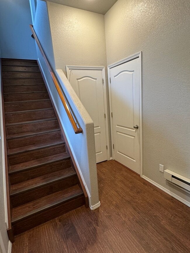 Building Photo - Gorgeous 2bd 2ba Condo in Southwest Colorado Springs!