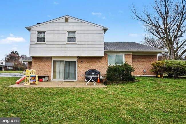 Building Photo - 2903 Henley Rd