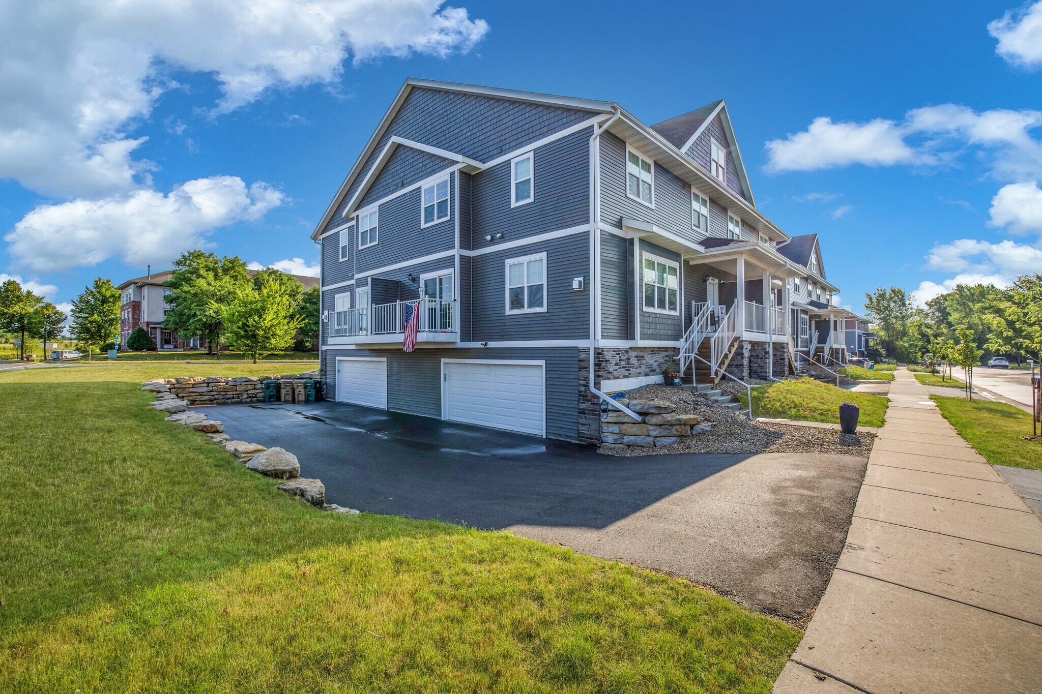 Building Photo - 6410 Driscoll Dr