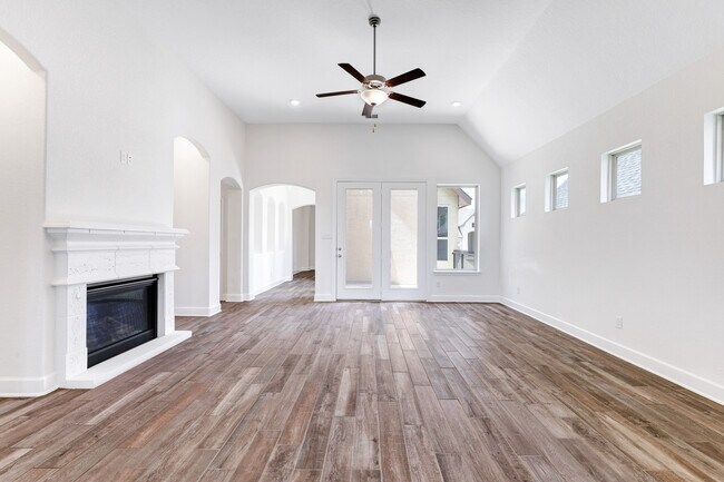 Building Photo - 8626 Glass Gem Dr