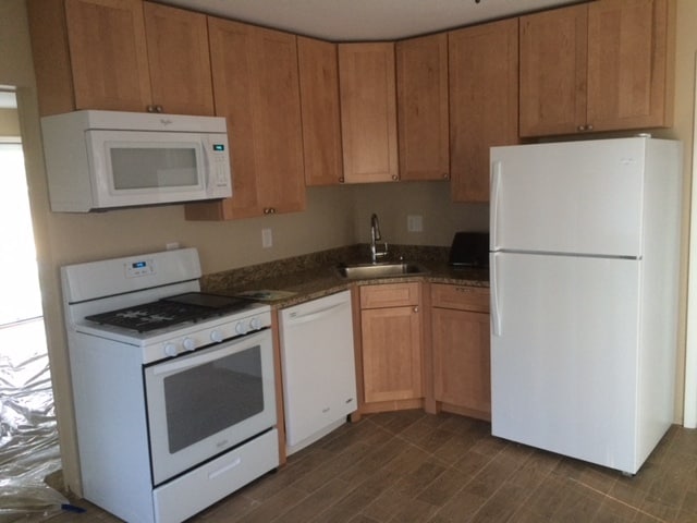 Building Photo - 205 Galewood Drive