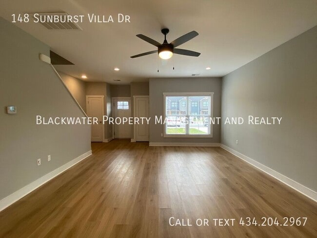 Building Photo - 148 Sunburst Villa Dr