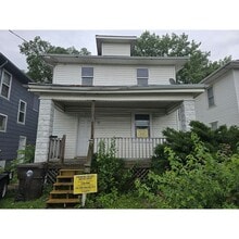 Building Photo - 1810 North North Street