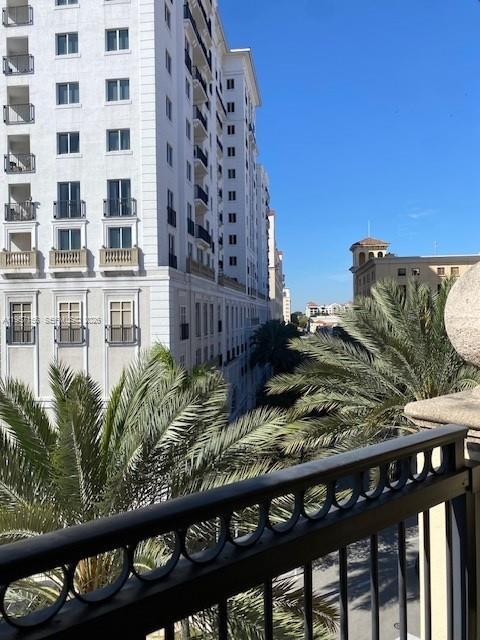 Building Photo - 55 Merrick Way