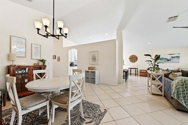 Building Photo - 865 SE Westminster Pl