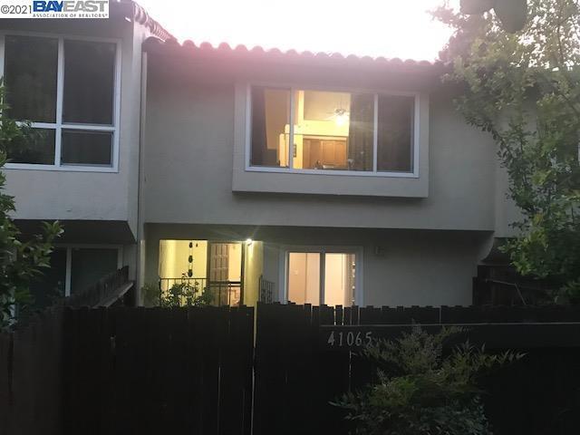 Building Photo - 41065 Cornac Terrace