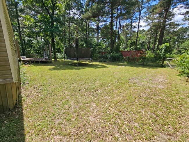 Building Photo - 11384 Oakwood Dr