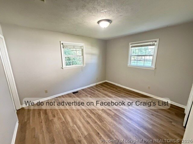 Building Photo - 608 Raven Pl