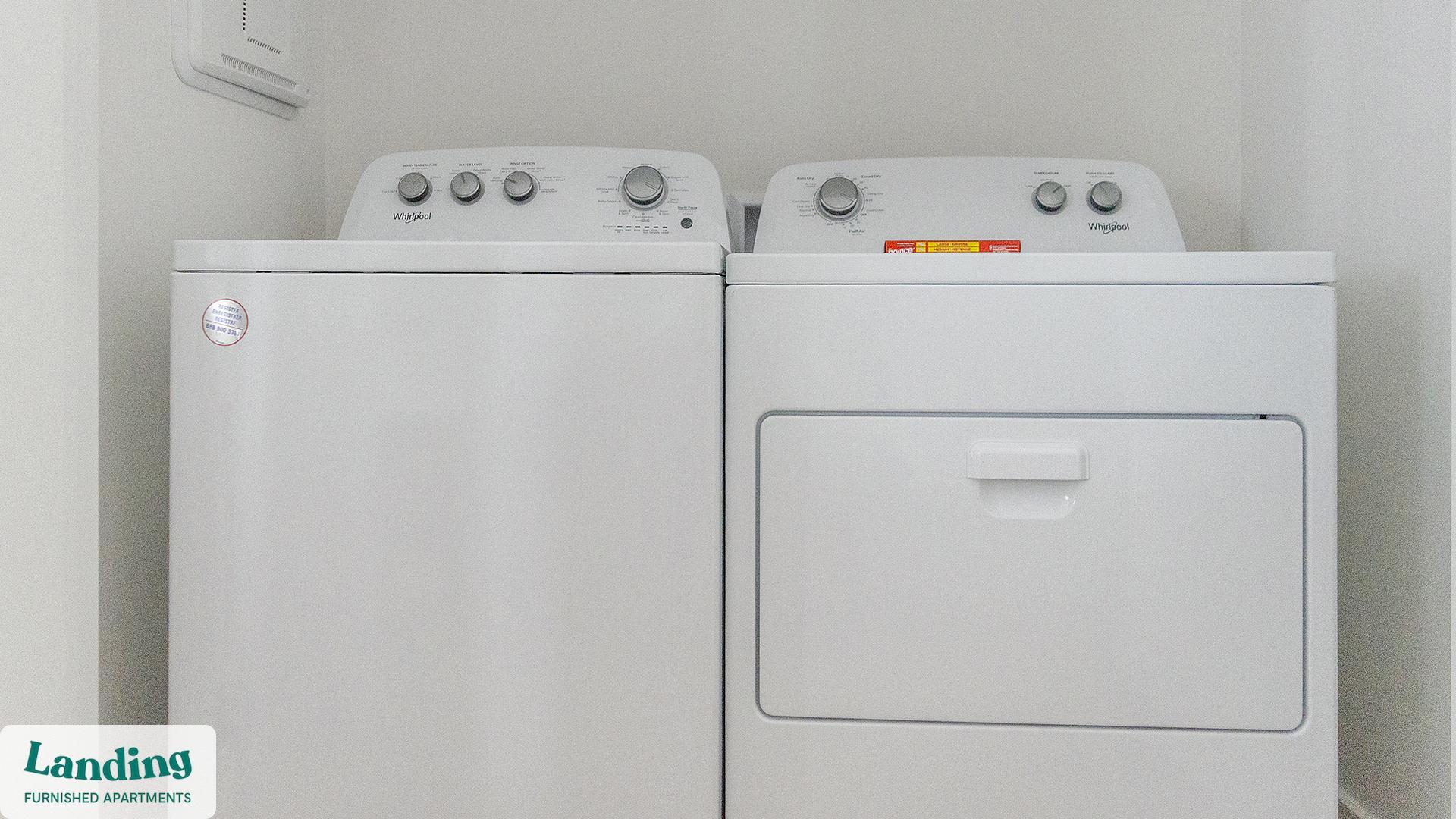 Building Photo - 650 N Main St