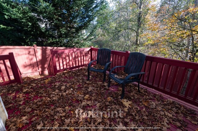 Building Photo - 4418 137th Pl SE