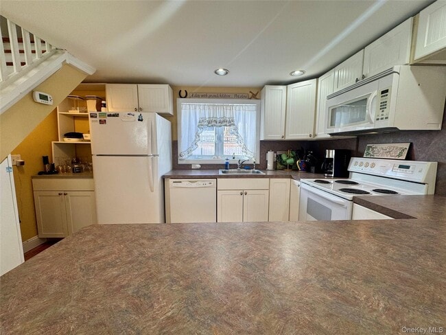 Building Photo - 1070 Town Harbor Ln