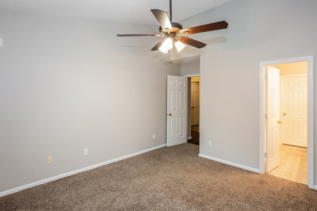 Building Photo - 8445 Angwin Pl