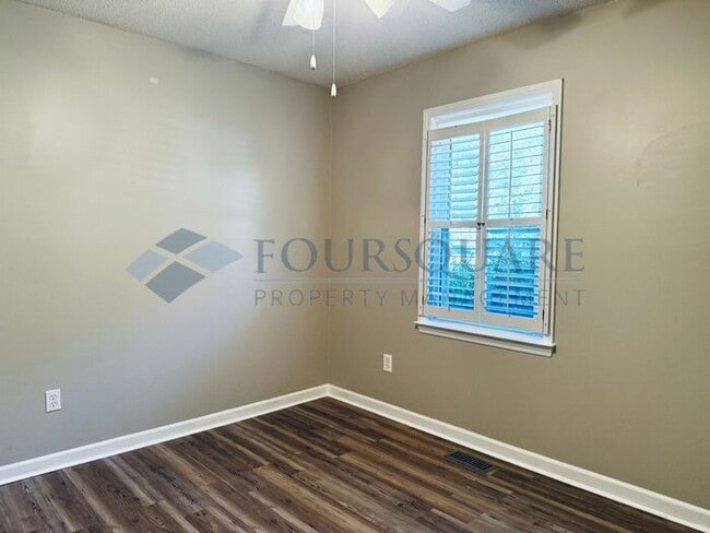 Building Photo - Charming Ranch Home with Large Deck, & Fenced Yard in Raleigh, NC