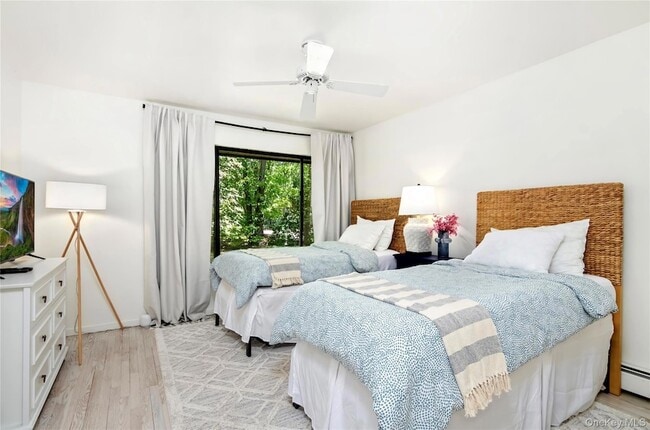 Building Photo - 24 N Quarter Rd