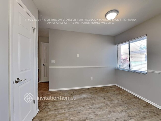 Building Photo - 517 Eastport Dr