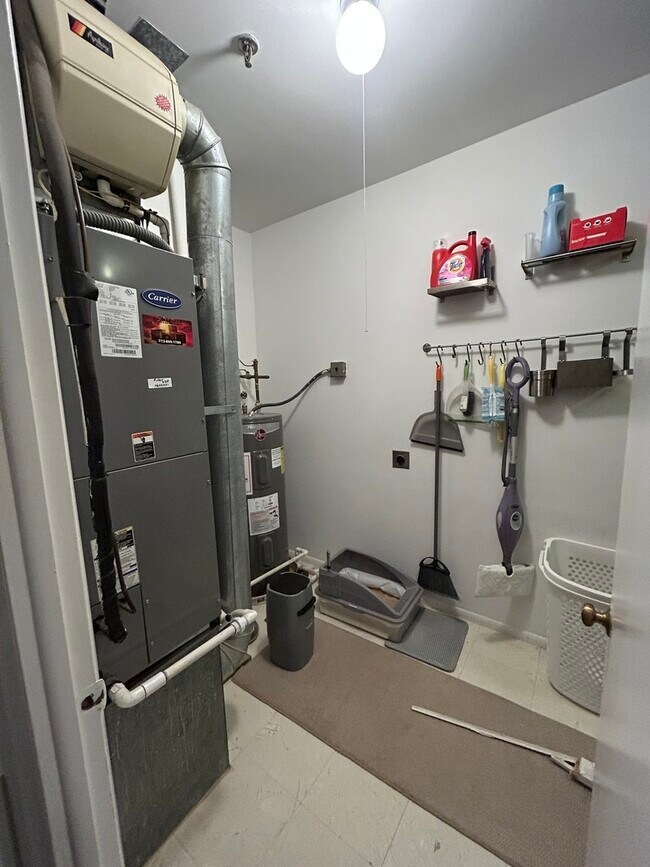 Building Photo - 780 S Federal St