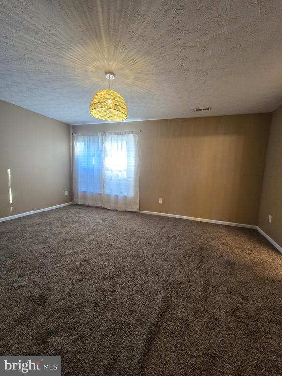 Building Photo - 160 Leeds Creek Cir