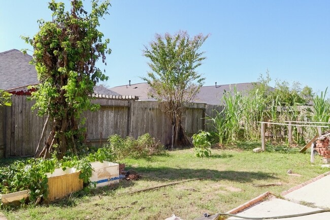 Building Photo - 18311 Olive Leaf Dr