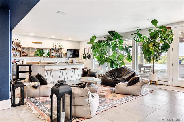 Building Photo - 3412 W 62nd Ave