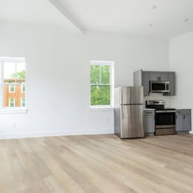 Building Photo - 6516 Germantown Ave