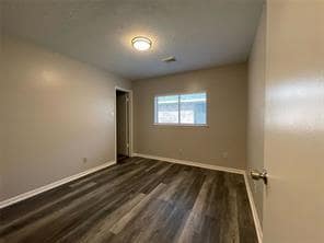 Building Photo - 15631 Pilgrim Hall Dr