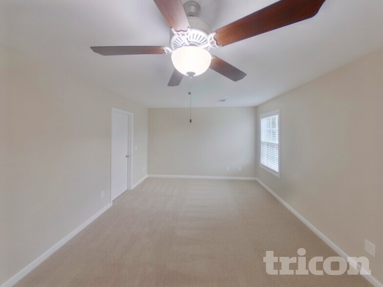 Building Photo - 4028 Effie Seward Dr