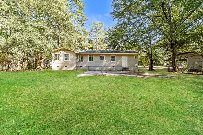 Building Photo - 3151 Shirley Dr