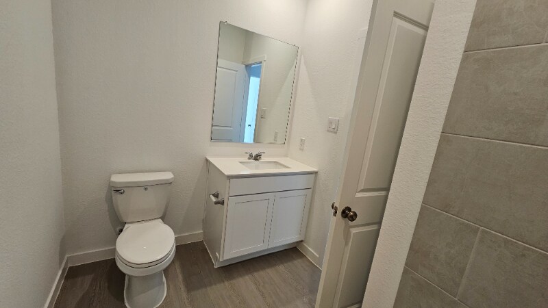 Building Photo - 6747 Welsh Dr