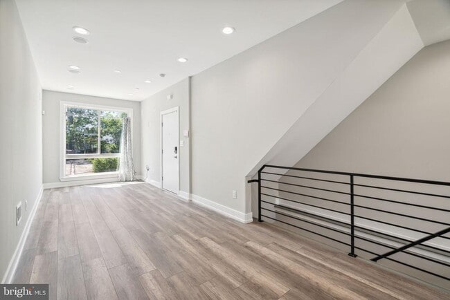 Building Photo - 2429 N 3rd St