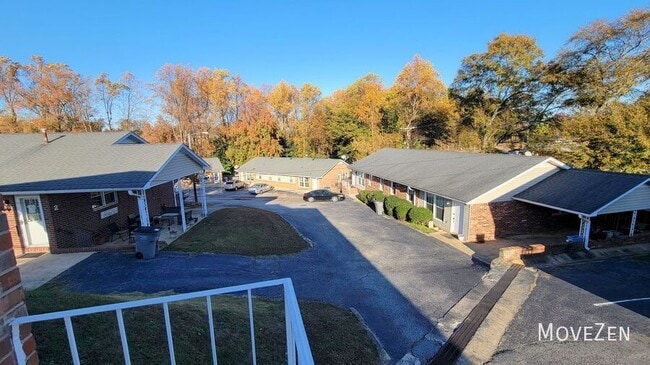 Building Photo - 3 Balfer Ct