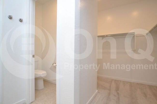 Building Photo - 13290 N 144th Ln