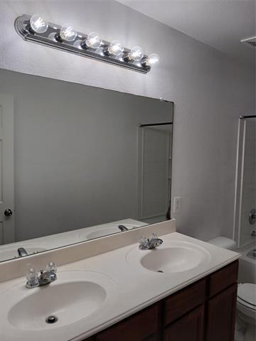 Building Photo - 517 Grant Ln