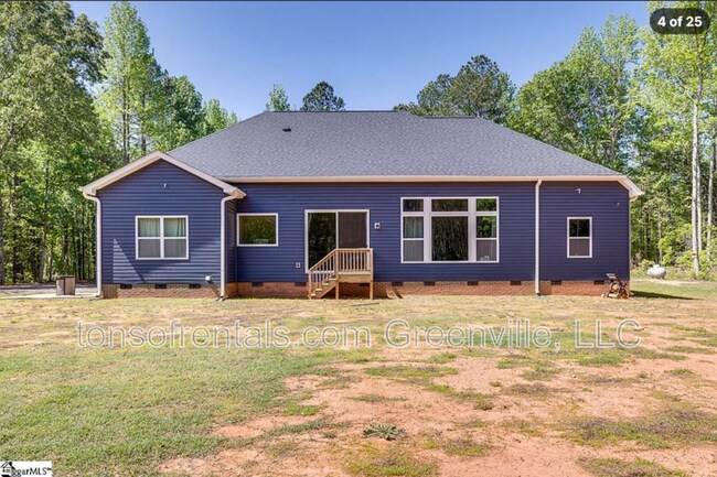 Building Photo - 271 Rocky Ridge Rd