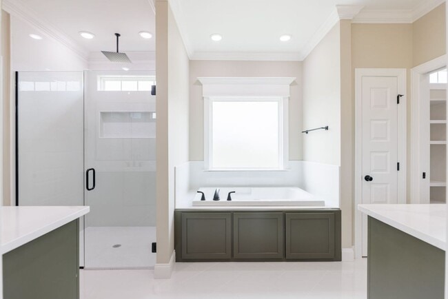 Building Photo - 3061 Houser Wy