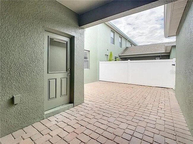 Building Photo - 14843 Driftwater Dr