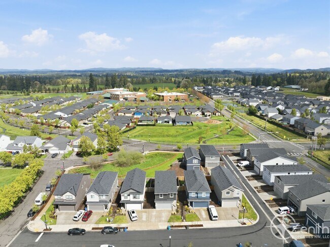 Building Photo - 2030 NW 14th St