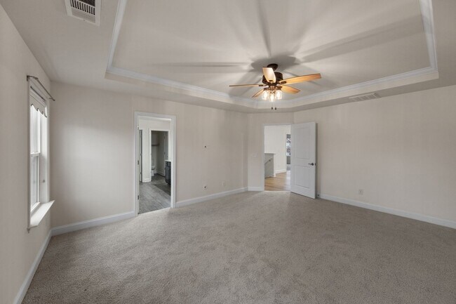 Building Photo - 3002 DaVinci Ct