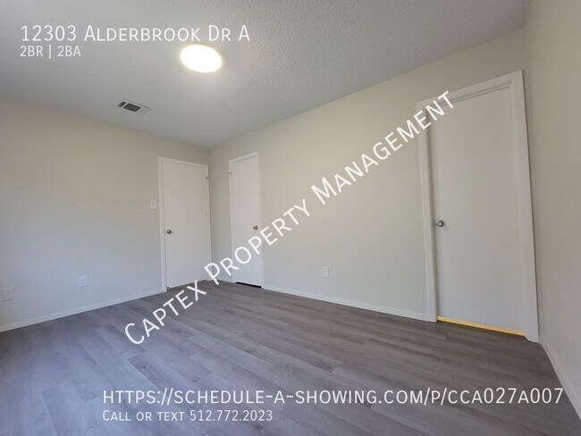 Building Photo - 12303 Alderbrook Dr