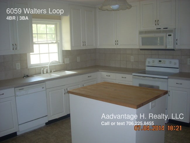 Building Photo - 6059 Walters Loop