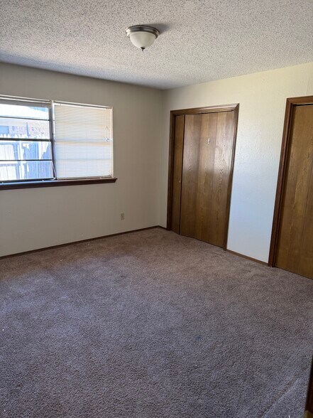 Building Photo - 4424 Ridgecrest Cir